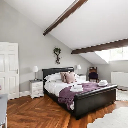 Ξενοδοχείο Loft *